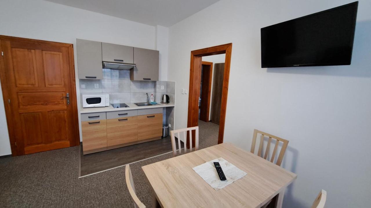 Apartmany Centrum With Garage Rokytnice nad Jizerou Luaran gambar