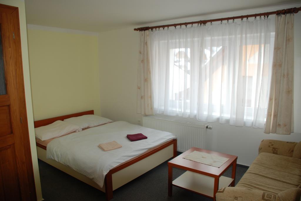 Apartmany Centrum With Garage Rokytnice nad Jizerou Bilik gambar