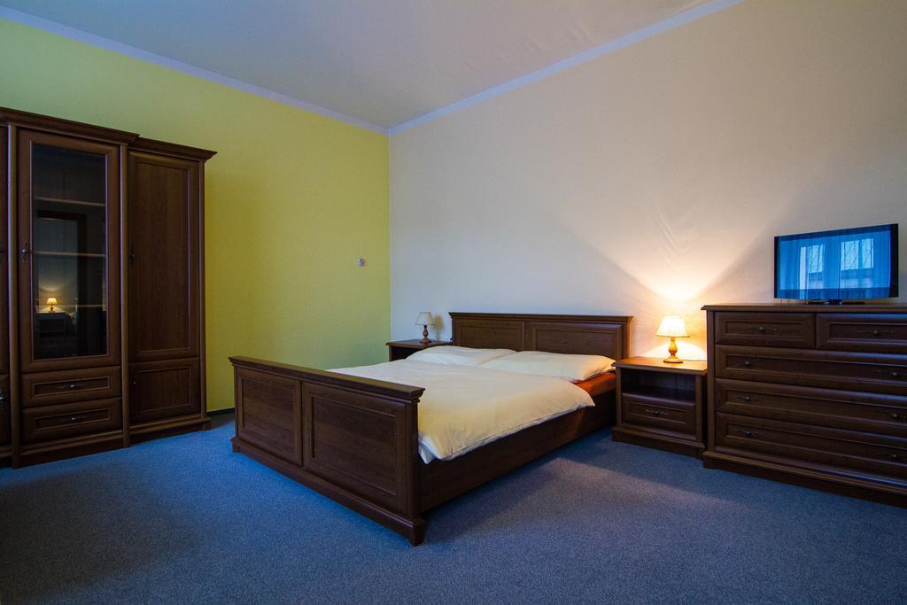 Apartmany Centrum With Garage Rokytnice nad Jizerou Bilik gambar