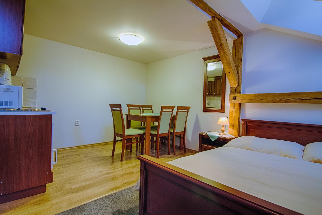 Apartmany Centrum With Garage Rokytnice nad Jizerou Luaran gambar